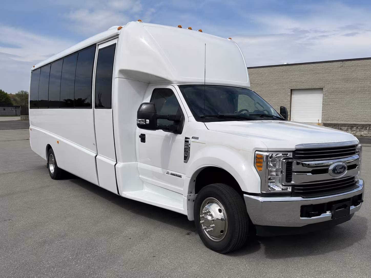 book a bus for your next convention or trade show 3