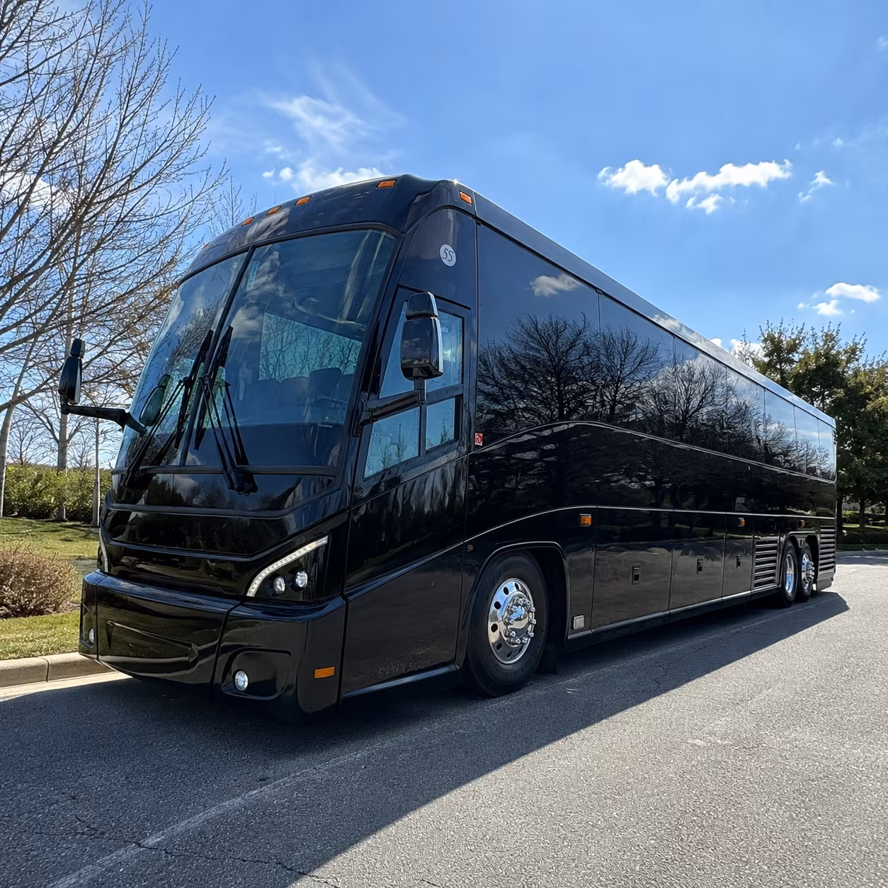 book a bus for your next corporate event 3