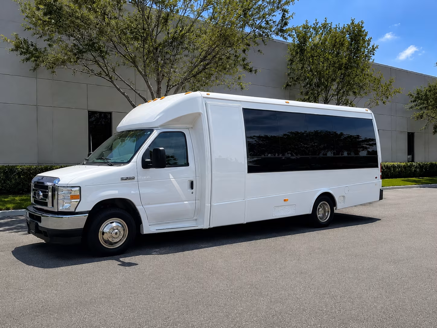 minibus rentals for rock hill prom groups that want to keep it simple