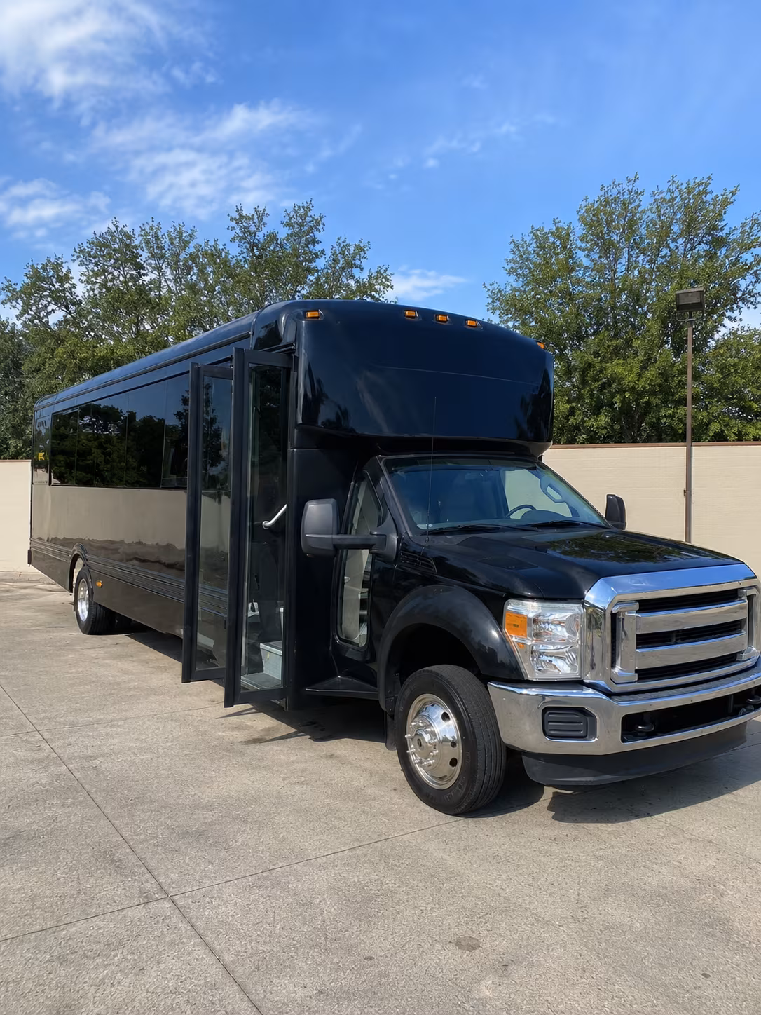 rock hill 20 passenger party bus